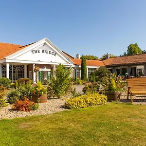 https://bridge-hotel-spa.yorkshirehotels.net