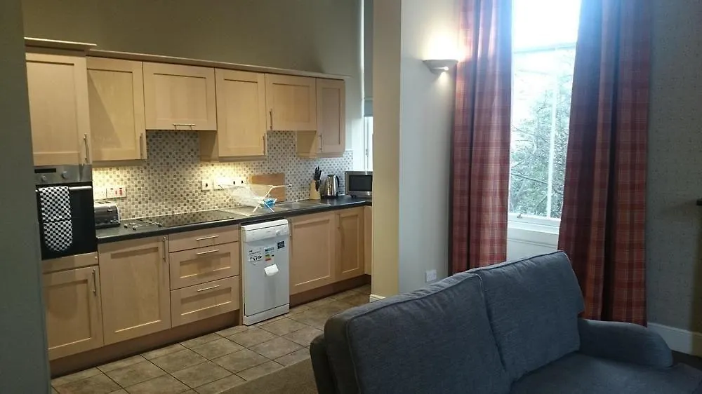 Fountain Court Apartments - Royal Garden Edinburgh 4*,