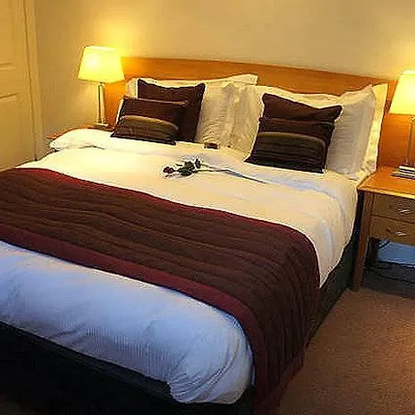 Fountain Court Apartments - Royal Garden Edinburgh 4*,