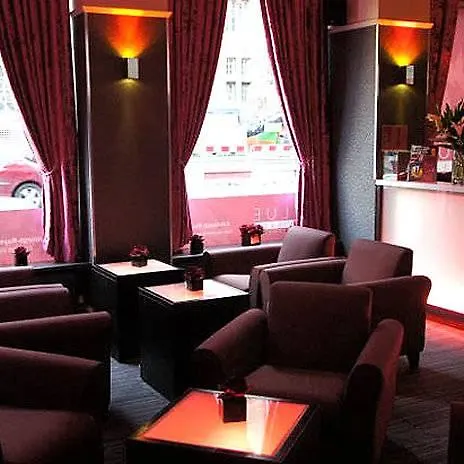 Aparthotel Fountain Court Apartments - Royal Garden Edinburgh