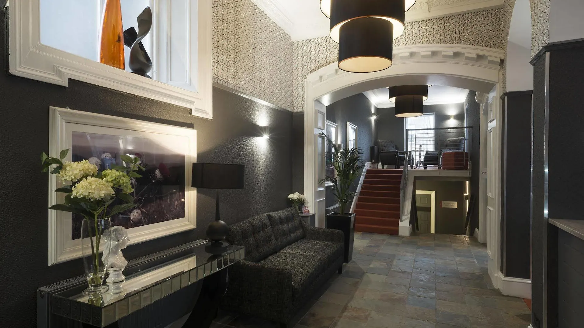 Fountain Court Apartments - Royal Garden Edinburgh Aparthotel