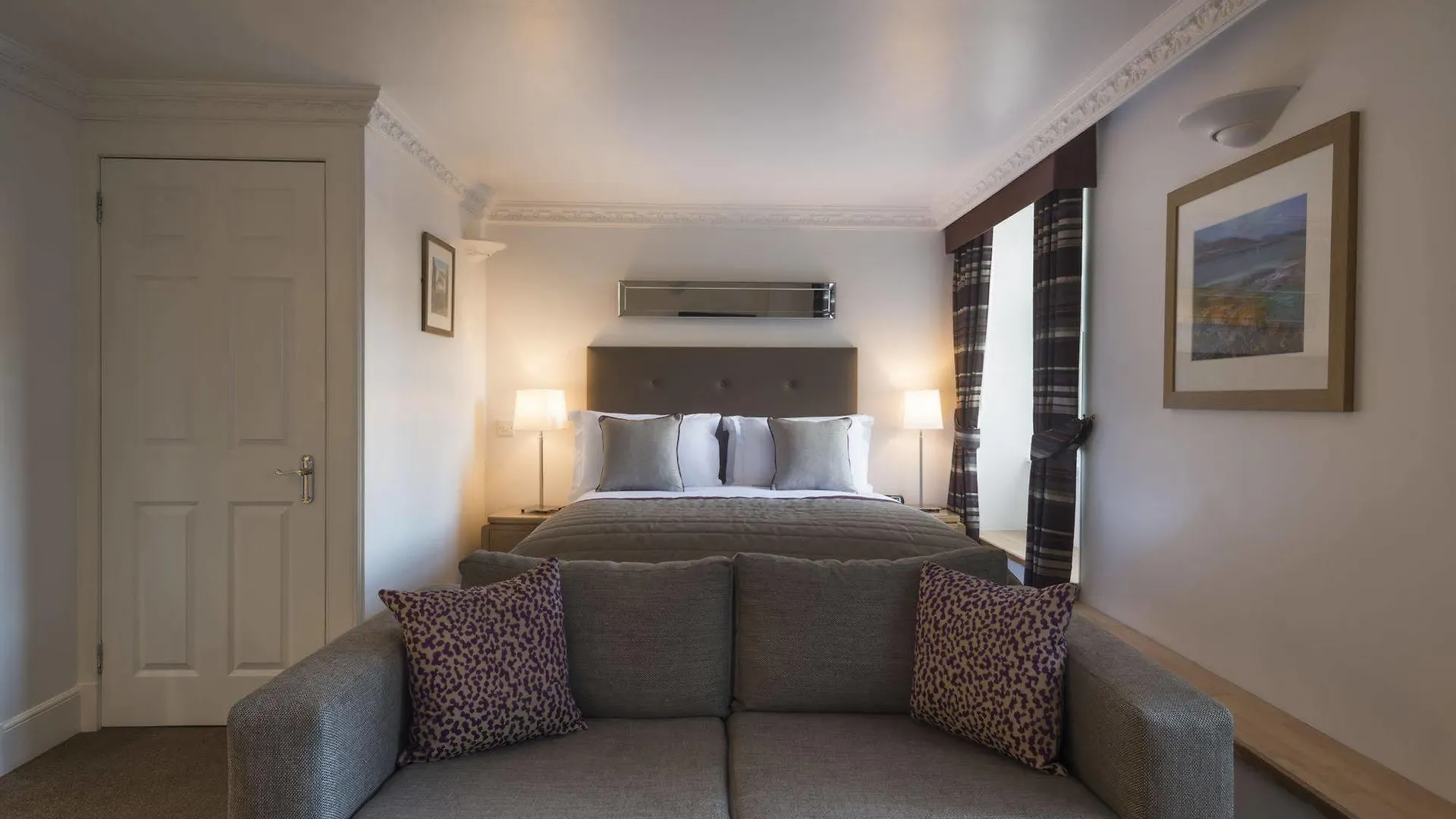 Fountain Court Apartments - Royal Garden Edinburgh