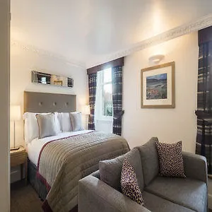 Fountain Court Apartments - Royal Garden Edinburgh United Kingdom